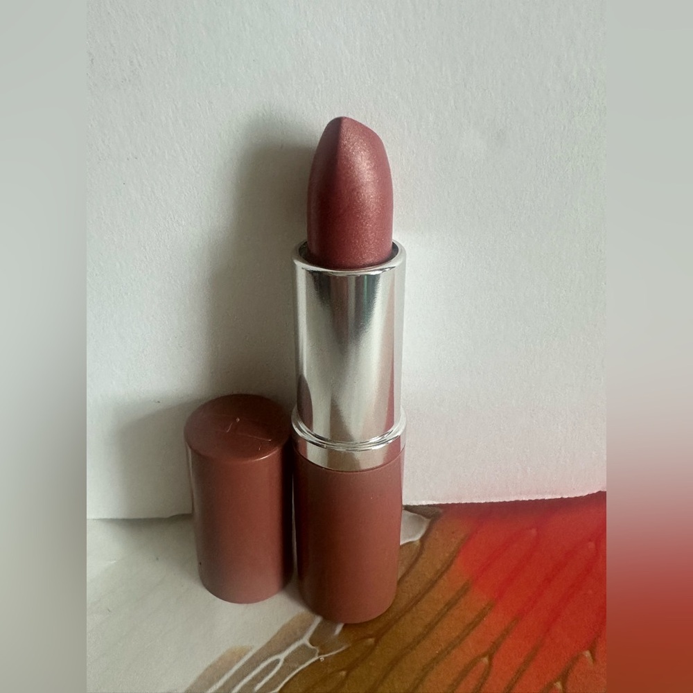 CLINIQUE Lipstick 02 Bare Pop